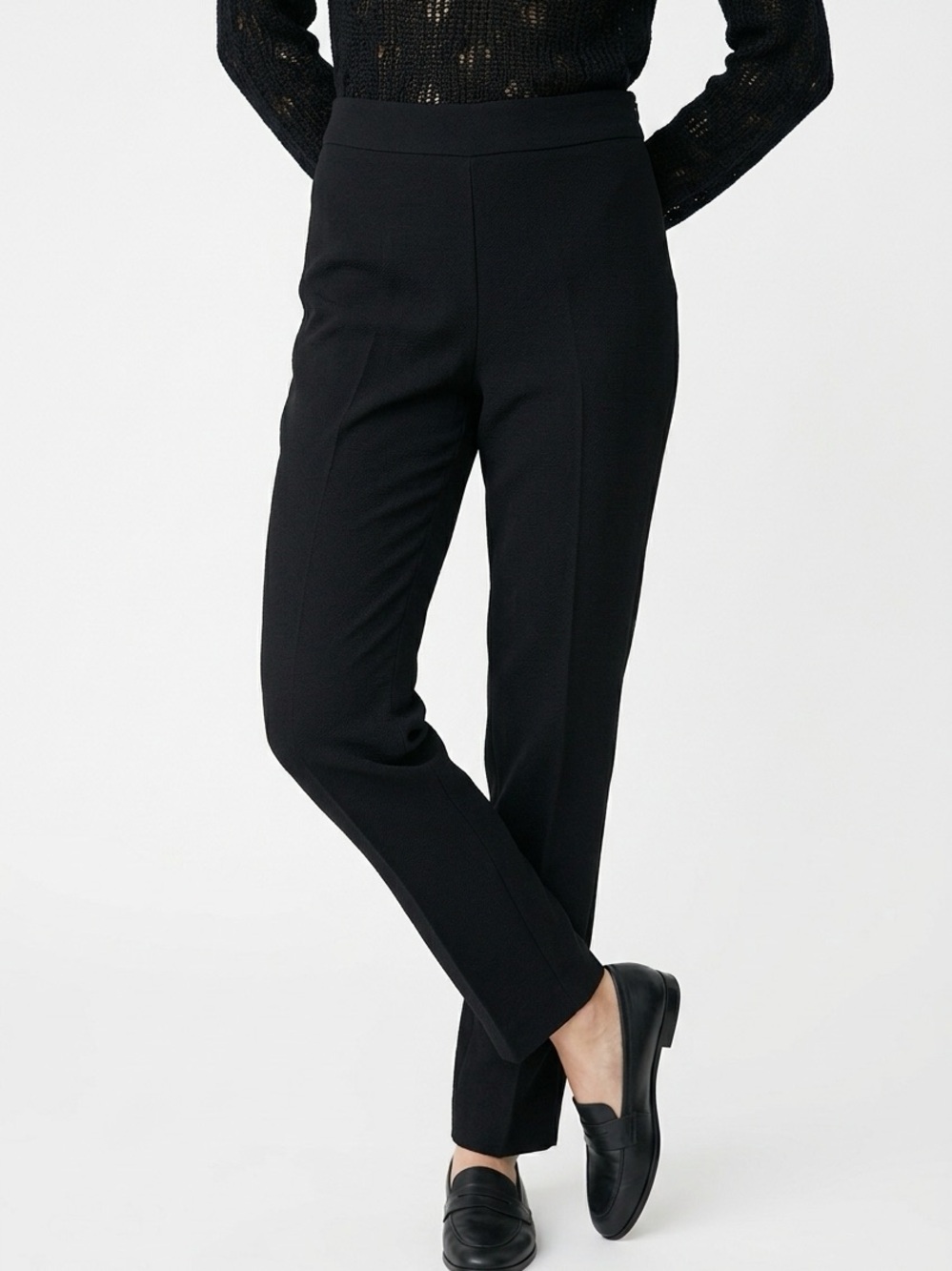 EMPORIO ARMANI | Tailored Black Ankle Trousers Side Zip Women’s Size 40